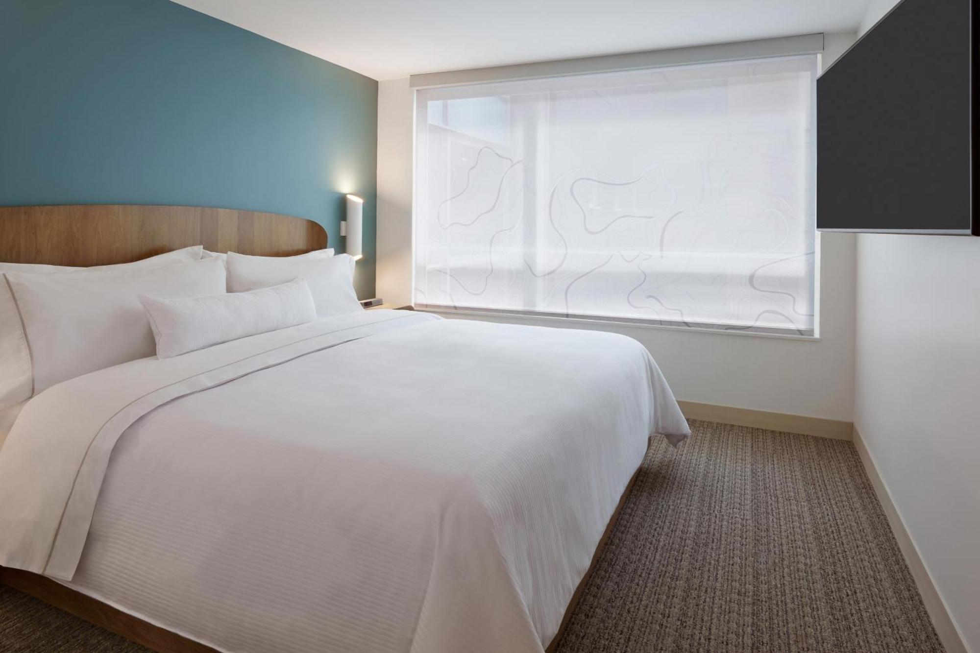 Element Toronto Airport Hotel Mississauga Exterior foto