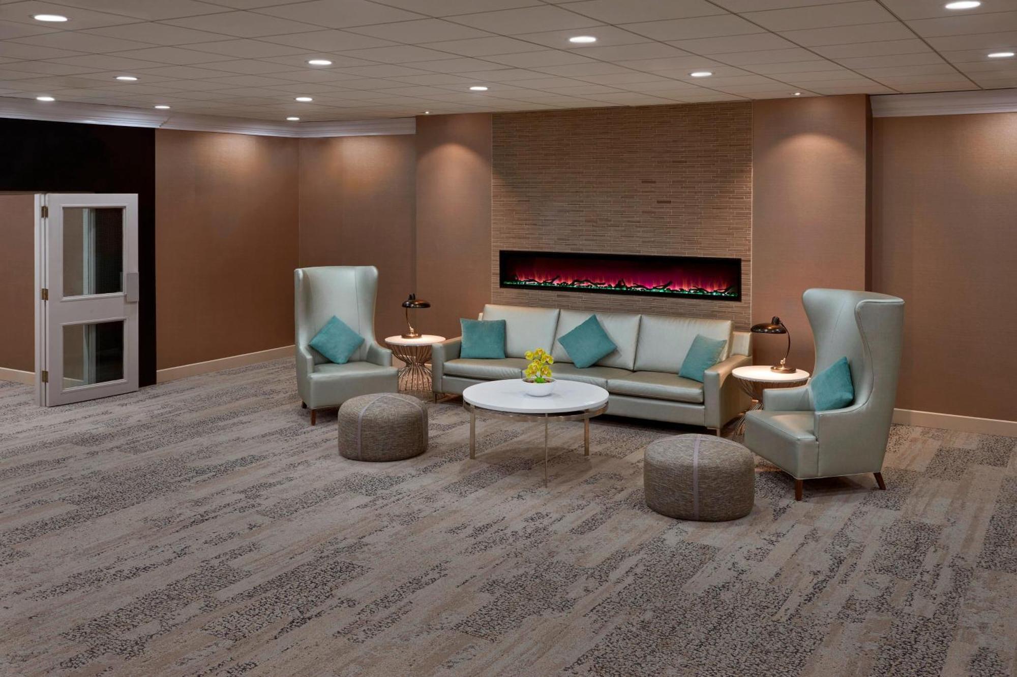 Element Toronto Airport Hotel Mississauga Exterior foto