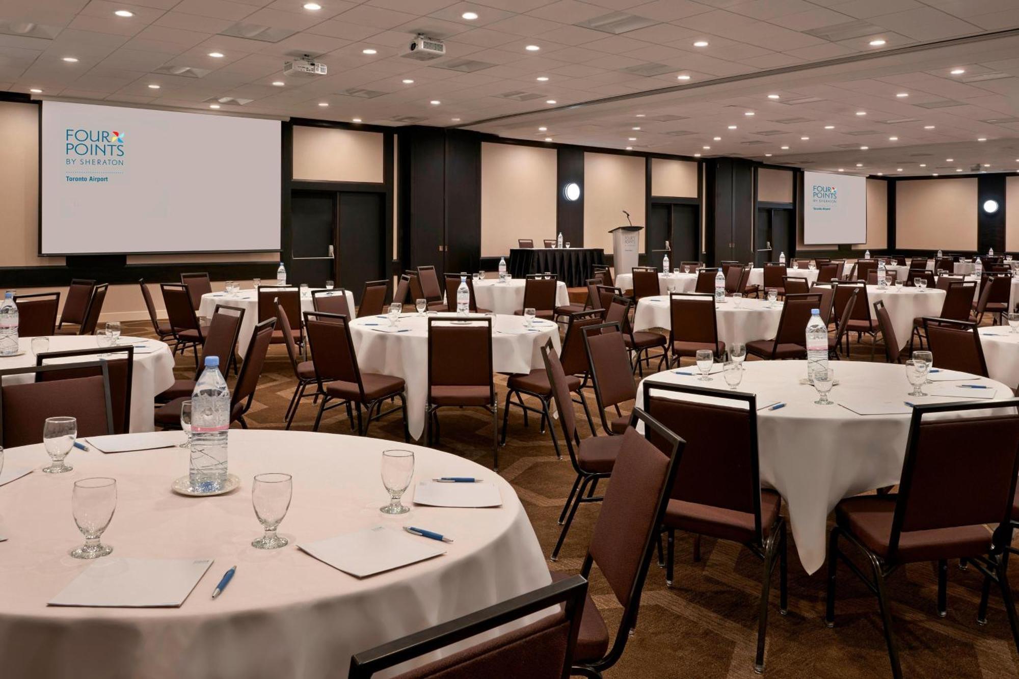 Element Toronto Airport Hotel Mississauga Exterior foto