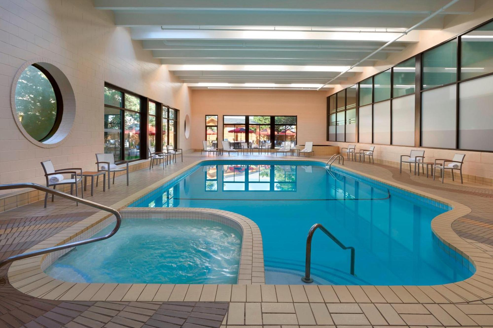 Element Toronto Airport Hotel Mississauga Exterior foto